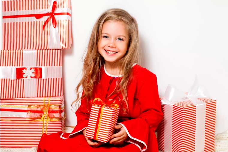 30 ідей що можна подарувати дівчинці 11 років на день народження, на Новий рік, 8 березня. Недорогі оригінальні подарунки | Сімя і мама